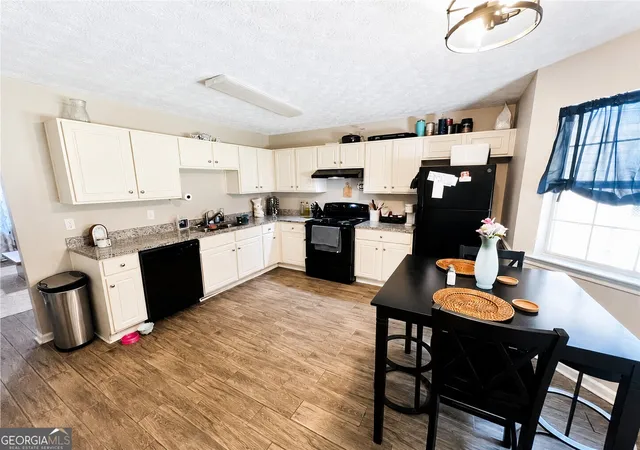Photo 4 of Single family home for sale at 7235 Hummingbird Ln, Winston, GA 30187 | MLS# 10756611 | Listing updated on 2026-06-13