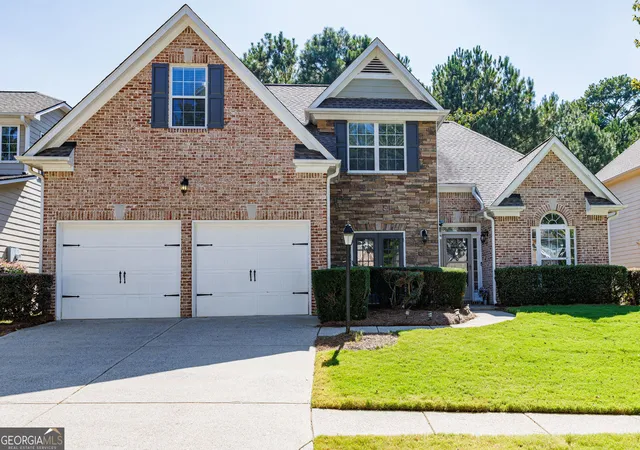Photo 4 of Single family home for sale at 560 Roland Manor Dr, Dacula, GA 30019 | MLS# 10835161 | Listing updated on 2026-09-13