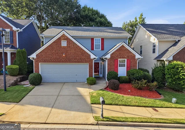Photo 2 of Sale Pending at 3418 Kensington Parc Cir, Avondale Estates, GA 30002 | MLS# 10836519 | Listing updated on 2026-09-08