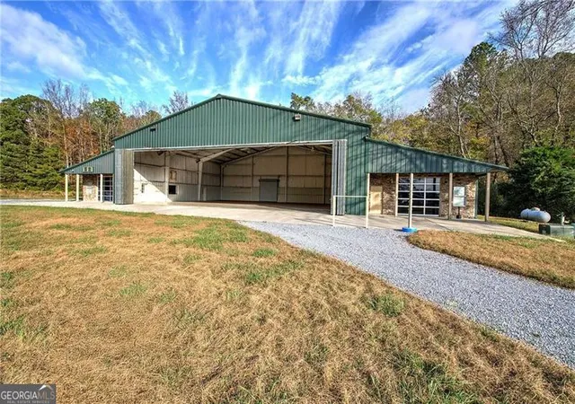 Photo 2 of Single family home for sale at 1195 Grady Rd, Rockmart, GA 30153 | MLS# 10770307 | Listing updated on 2026-08-14