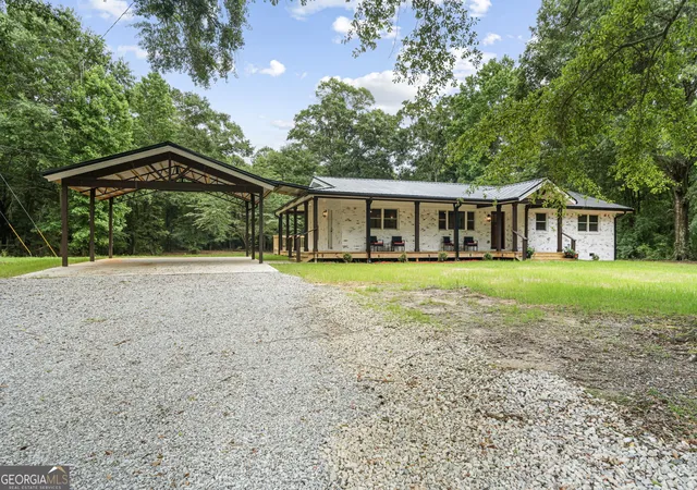 Homes for sale in Barnesville, GA | 1132 Hwy 341 S, Barnesville, GA 30204 | MLS# 10776326