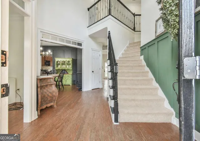 Photo 3 of Single family home for sale at 802 Autumn Meadow Dr, Loganville, GA 30052 | MLS# 10825773 | Listing updated on 2026-09-11