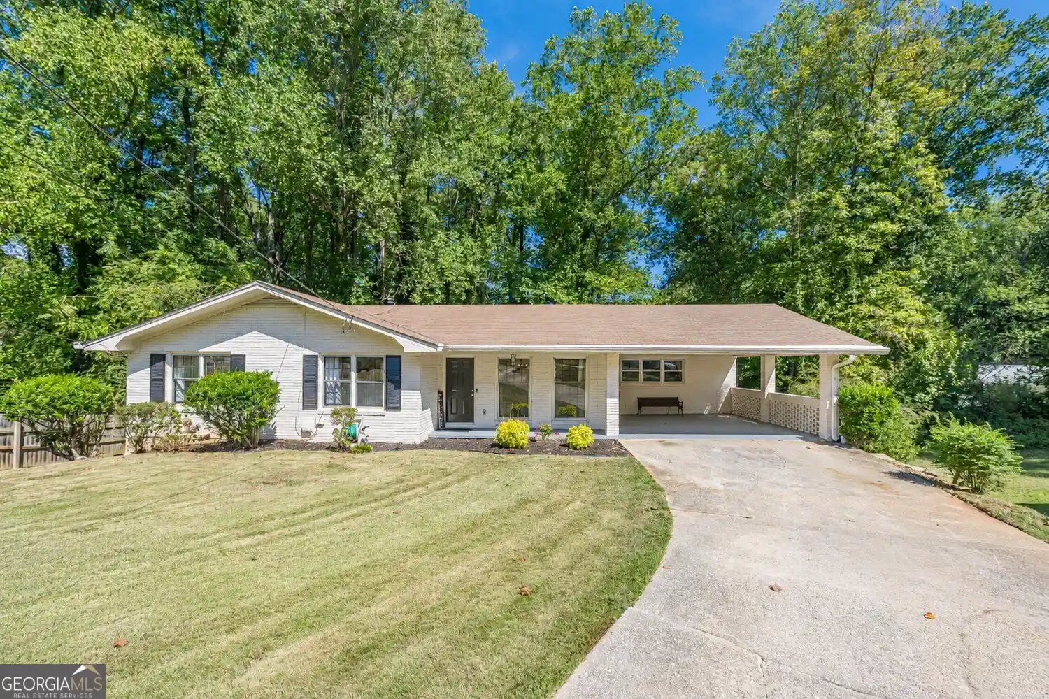Photo 1 of Single family home for sale at 2670 Kelly Lake Ct, Decatur, GA 30032 | MLS# 10857478 | Listing updated on 2026-10-16