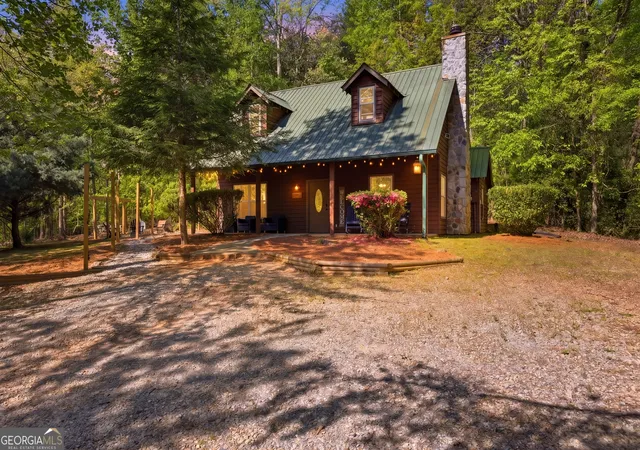 1st image of 325 Blue Creek Cvs, Cleveland, GA 30528 | MLS# 10813945