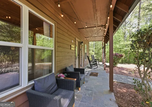 Photo 3 of Sale Pending at 325 Blue Crk Cvs, Cleveland, GA 30528 | MLS# 10813945 | Listing updated on 2026-09-17