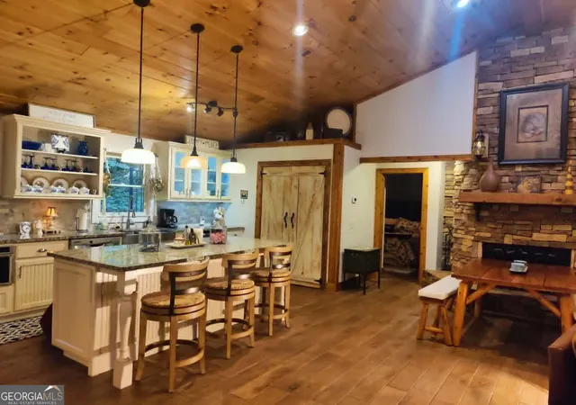 4th image of 54 Shiloh Ct, Ellijay, GA 30540 | MLS# 10803320