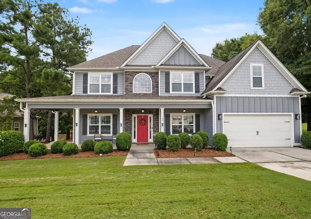 1st image of 105 Kenwood Trl, Senoia, GA 30276 | MLS# 10812325