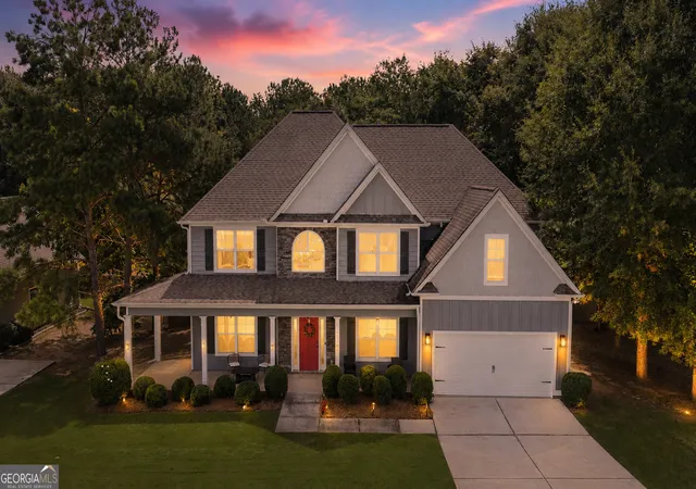 2nd image of 105 Kenwood Trl, Senoia, GA 30276 | MLS# 10812325