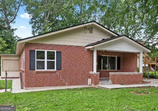 Photo 2 of Single family home for sale at 953 South Ave, Forest Park, GA 30297 | MLS# 10786500 | Listing updated on 2026-09-11