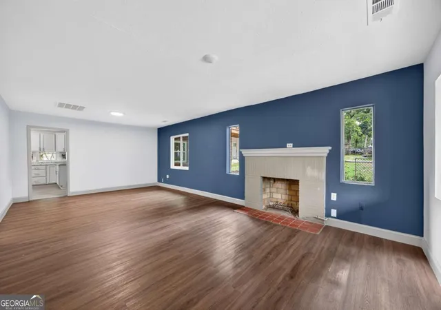 Photo 4 of Single family home for sale at 953 South Ave, Forest Park, GA 30297 | MLS# 10786500 | Listing updated on 2026-09-11