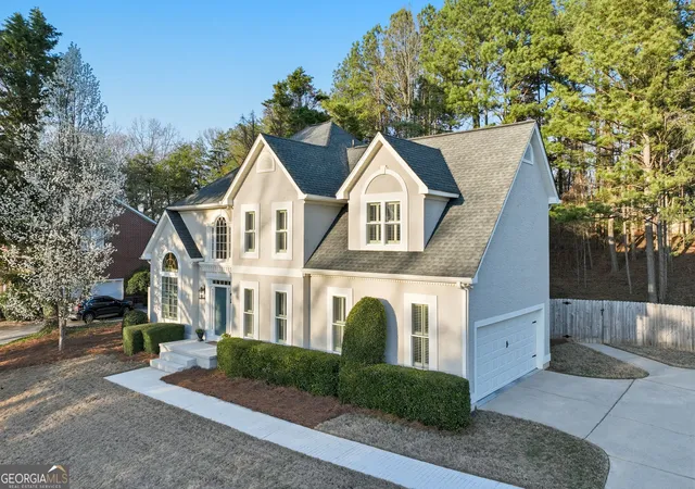 Photo 1 of Single family home for sale at 711 Chattahoochee Pl, Gainesville, GA 30506 | MLS# 10711726 | Listing updated on 2026-09-23