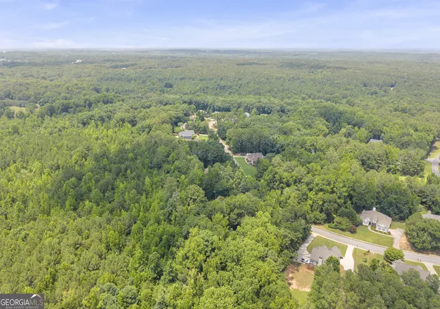 Photo 4 of Sale Pending at 115 Creek Dr, Hull, GA 30646 | MLS# 10800763 | Listing updated on 2026-08-27
