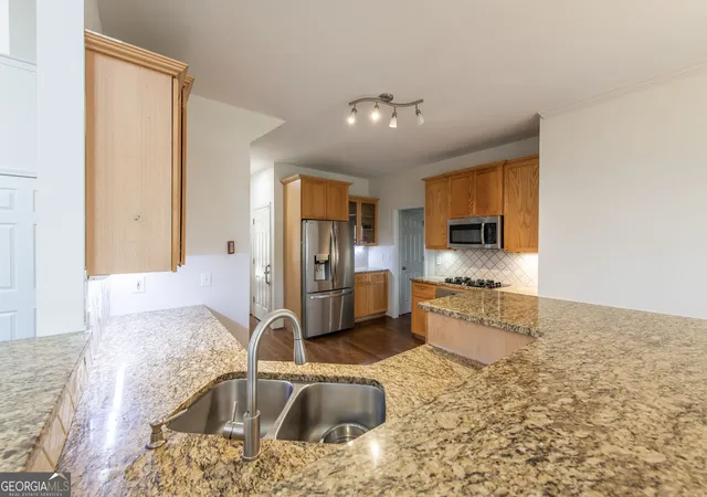 3rd image of 103 Brooke Park Dr, Canton, GA 30115 | MLS# 10785885
