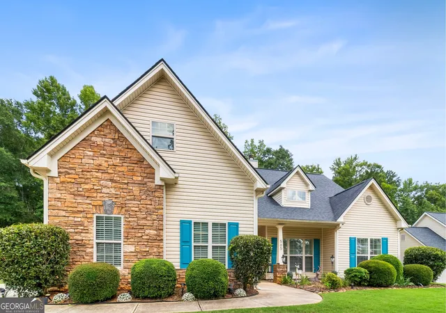 2nd image of 565 Jefferson Walk Cir, Jefferson, GA 30549 | MLS# 10811837