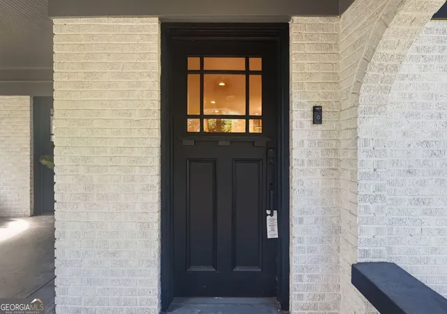 3rd image of 1308 Beecher St Sw, Atlanta, GA 30310 | MLS# 10792239
