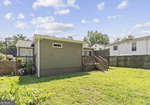 31st image of 198 Joe Louis Dr Nw, Atlanta, GA 30314 | MLS# 10768369