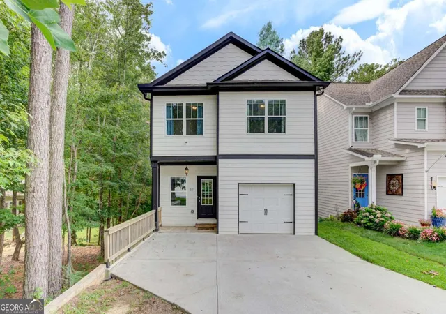 3rd image of 321 Hood Park Dr, Jasper, GA 30143 | MLS# 10824848