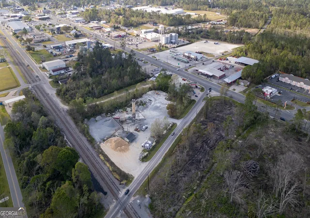 Photo 3 of Land for sale at 613 E Parker, Baxley, GA 31513 | MLS# 10766464 | Listing updated on 2026-05-31