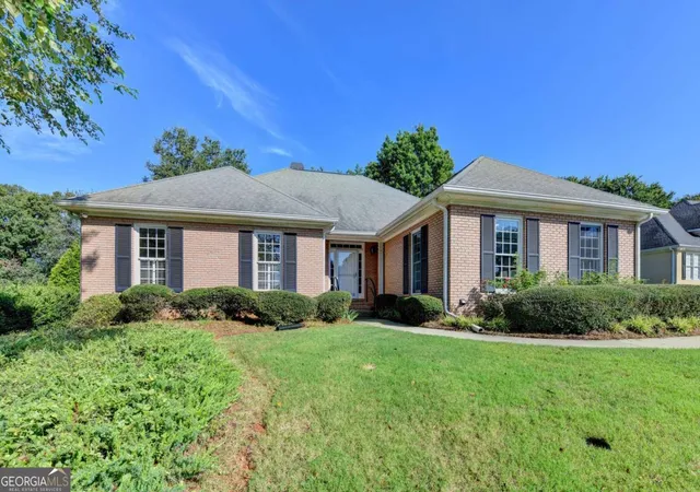2nd image of 611 Iris Ln, Winder, GA 30680 | MLS# 10829201