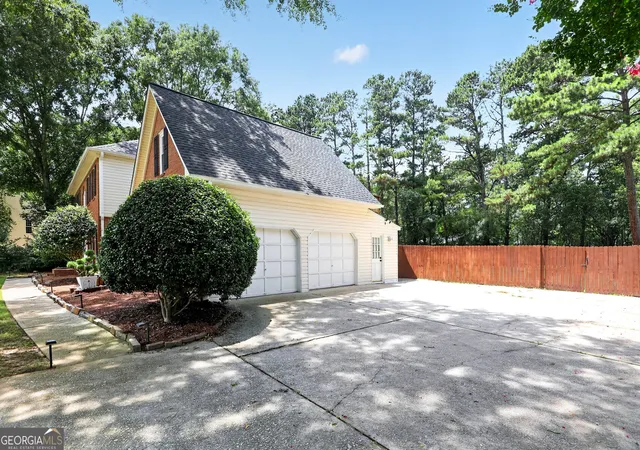 5th image of 140 Creekview Trl, Fayetteville, GA 30214 | MLS# 10805107