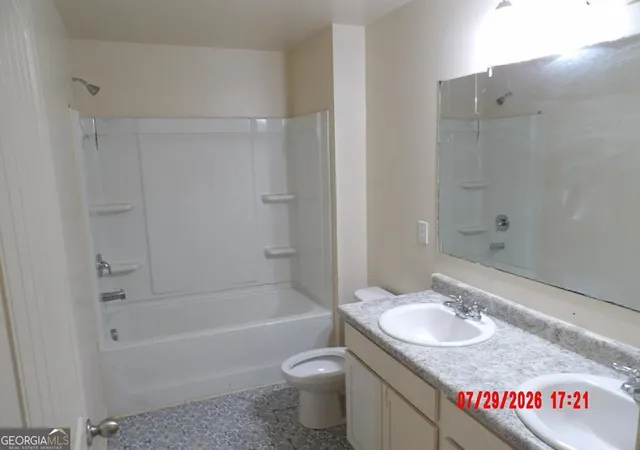 Photo 3 of Single family home for sale at 5537 Barberry Ave, Oakwood, GA 30566 | MLS# 10816052 | Listing updated on 2026-08-13