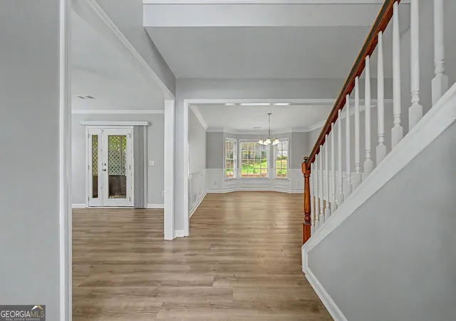 Photo 2 of Single family home for sale at 566 Parliament St, Marietta, GA 30066 | MLS# 10803563 | Listing updated on 2026-09-10