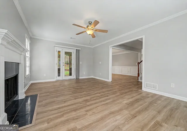 Photo 4 of Single family home for sale at 566 Parliament St, Marietta, GA 30066 | MLS# 10803563 | Listing updated on 2026-09-10