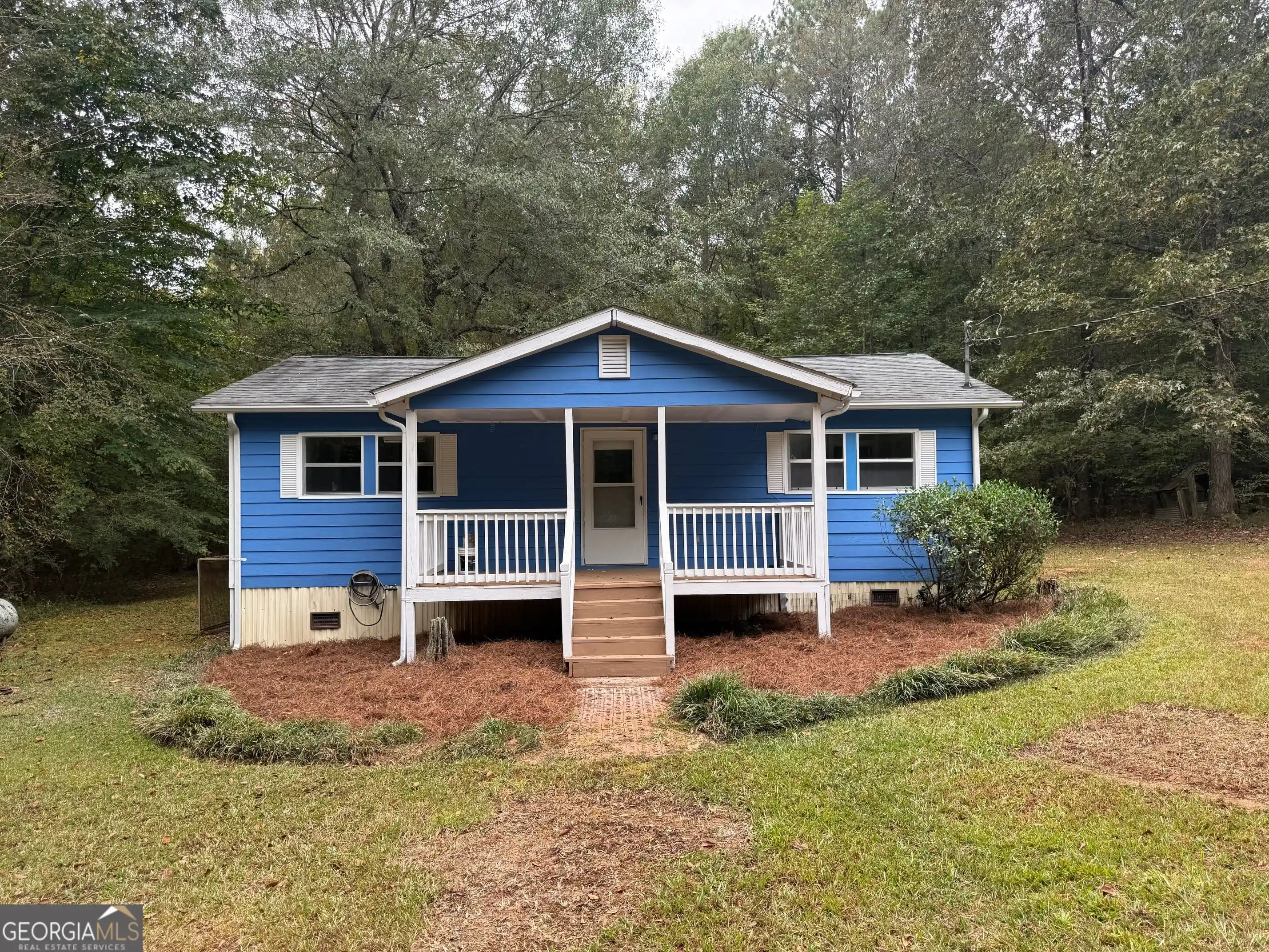 Photo 1 of Single family home for sale at 1284 Highway 18 W, Barnesville, GA 30204 | MLS# 10879447 | Listing updated on 2026-10-27