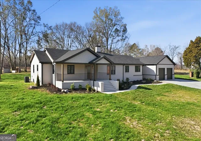 4th image of 32 Church St, Taylorsville, GA 30178 | MLS# 10817309