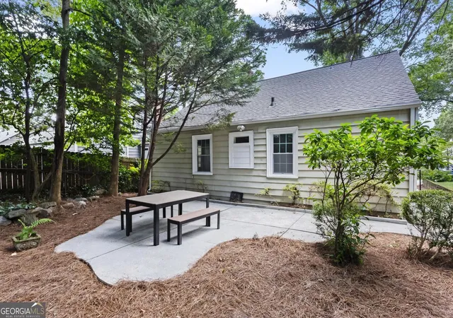 Photo 2 of Single family home for sale at 1053 Faith Avenue Avenue Se, Atlanta, GA 30316 | MLS# 10824985 | Listing updated on 2026-10-04