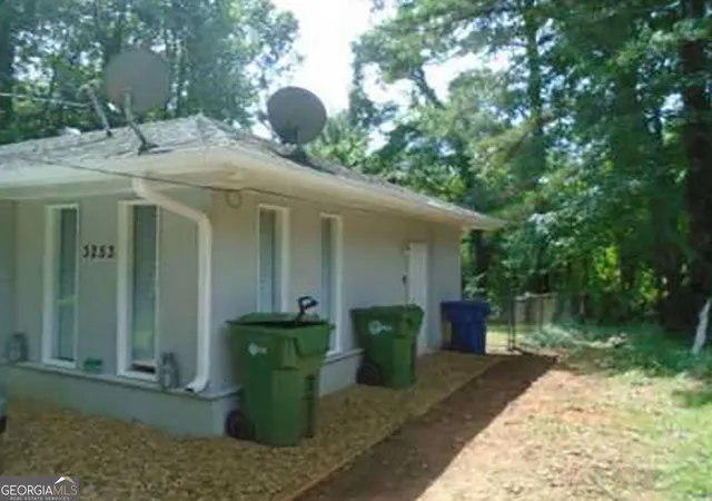10th image of 3253 Katomarick Dr Se, Atlanta, GA 30354 | MLS# 10817274