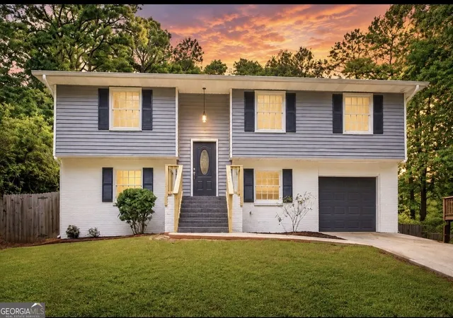 Photo 1 of Single family home for sale at 657 Overlook Ct, Jonesboro, GA 30238 | MLS# 10787181 | Listing updated on 2026-09-21