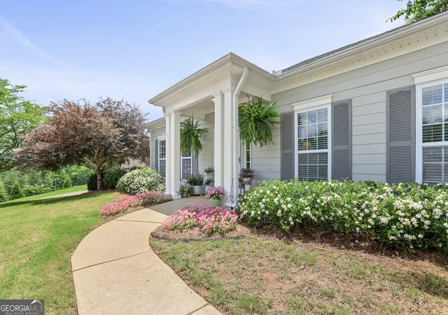 Photo 2 of Single family home for sale at 129 Copper Crk Dr, Lagrange, GA 30240 | MLS# 10774461 | Listing updated on 2026-08-12