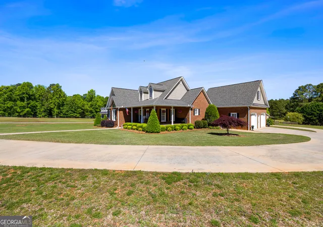 Homes for sale in Thomaston, GA | 1350 Woodland Road, Thomaston, GA 30286 | MLS# 10758798