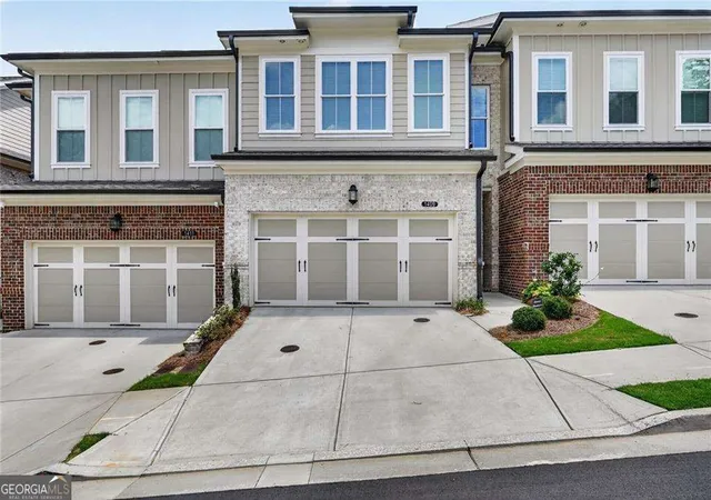 1st image of 1409 Casteel Lake Ln, Buford, GA 30518 | MLS# 10811360