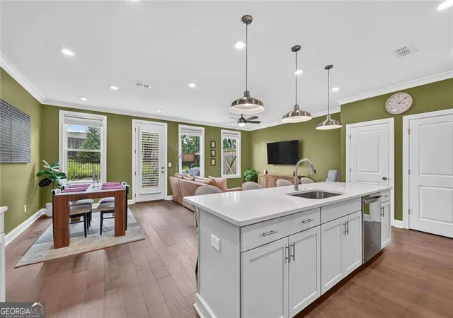 3rd image of 1409 Casteel Lake Ln, Buford, GA 30518 | MLS# 10811360