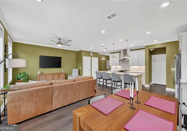 4th image of 1409 Casteel Lake Ln, Buford, GA 30518 | MLS# 10811360