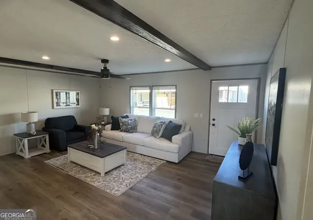 Photo 2 of Sale Pending at 1331 Fairview Farms Cir, Lavonia, GA 30553 | MLS# 10835581 | Listing updated on 2026-08-31