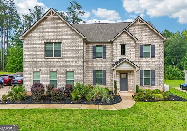 Photo 1 of Single family home for sale at 415 Traditions Ln, Hampton, GA 30228 | MLS# 10789254 | Listing updated on 2026-07-03