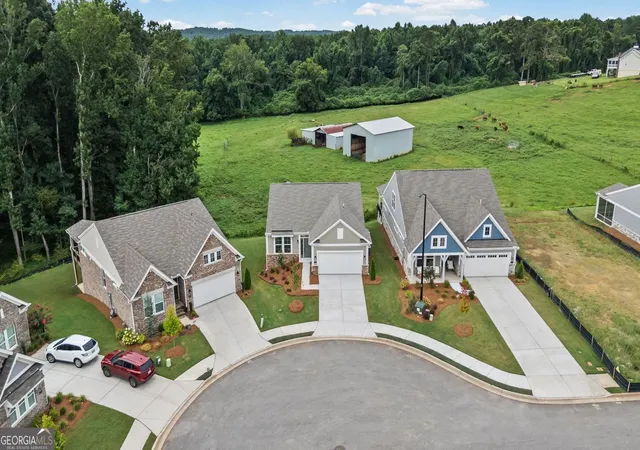 Photo 2 of Single family home for sale at 164 Laurel Farms Ln, Dallas, GA 30157 | MLS# 10823847 | Listing updated on 2026-10-07