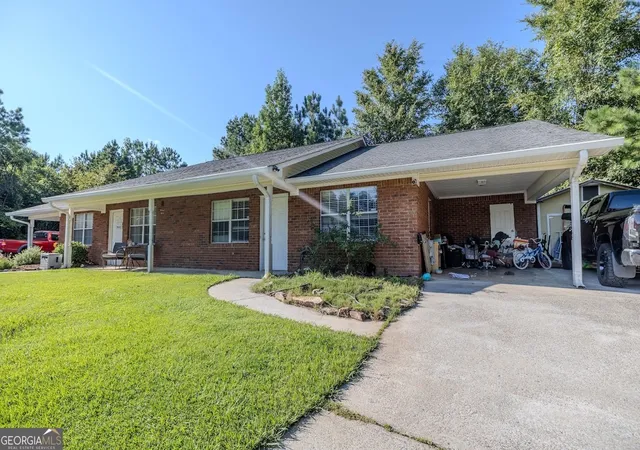 2nd image of 15 Oakcrest Trl Ne, Rome, GA 30165 | MLS# 10586838