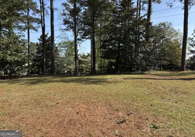 3rd image of 3024 Emerald Dr, Jonesboro, GA 30236 | MLS# 10769313