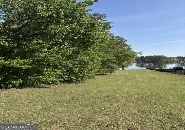 4th image of 3024 Emerald Dr, Jonesboro, GA 30236 | MLS# 10769313