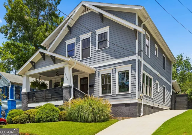 Photo 1 of Sale Pending at 1924 Hallman St Ne, Atlanta, GA 30317 | MLS# 10828401 | Listing updated on 2026-09-05