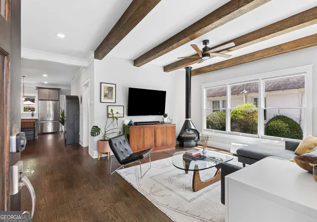 Photo 2 of Sale Pending at 1924 Hallman St Ne, Atlanta, GA 30317 | MLS# 10828401 | Listing updated on 2026-09-05