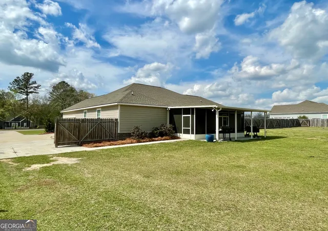 3rd image of 129 Windmill Plantation Dr, Statesboro, GA 30461 | MLS# 10709386