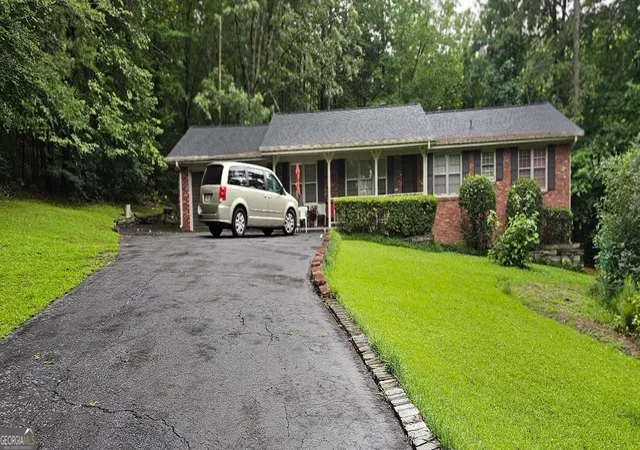 Photo 3 of Single family home for sale at 1870 Groover Rd, Marietta, GA 30062 | MLS# 10802504 | Listing updated on 2026-08-06