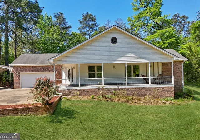 Homes for sale in Franklin, GA | 5154 Us Hwy 27, Franklin, GA 30217 | MLS# 10738915