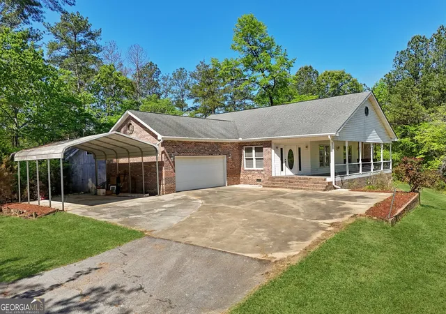 Homes for sale in Franklin, GA | 5154 Us Hwy 27, Franklin, GA 30217 | MLS# 10738915