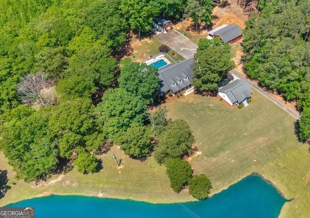 1st image of 445 Patterson Rd, Griffin, GA 30223 | MLS# 10757658